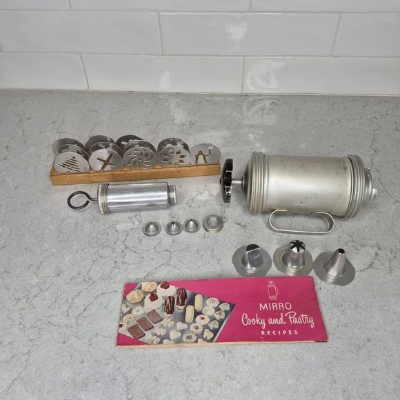 Vintage Mirro‎ Aluminum Cookie Press Cake Decorating