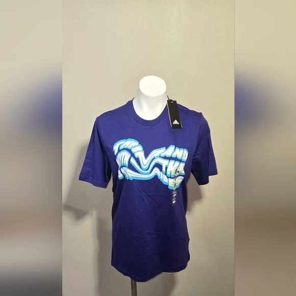 NWT Adidas Graphic Tee Women's Size Small
