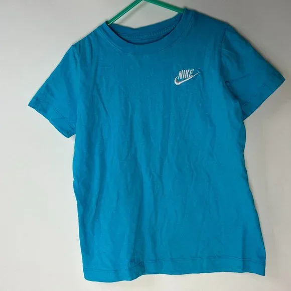 The Nike Tee Blue T-shirt Boys XS‎