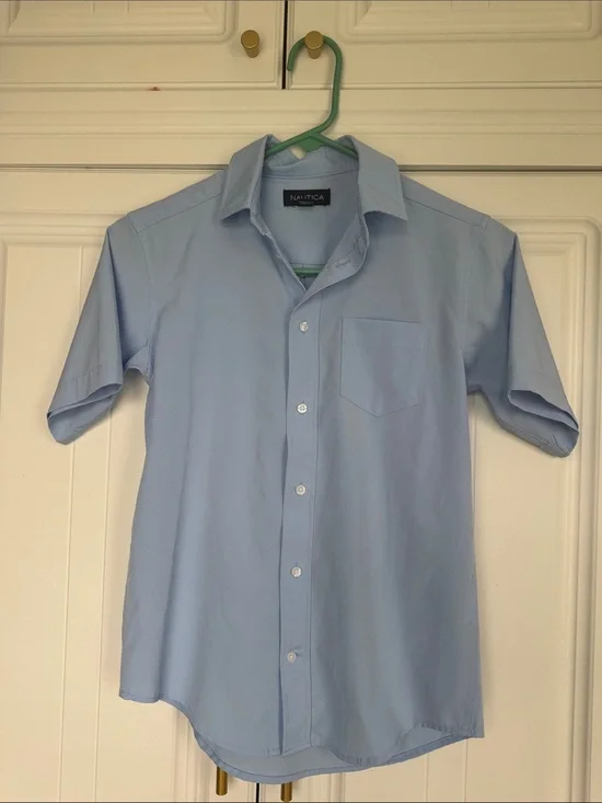 Nautica Boys Pale Blue Short Sleeve Button-Down Shirt✨5 for $15!✨ school uniform