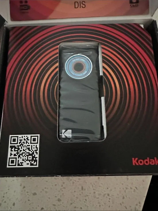 Kodak Playfull Camera Box - Black with Rainbow Lens Ring
