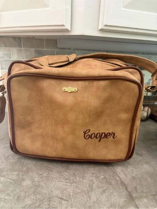 Vintage 1970s Flying Time brown carry-on shoulder bag