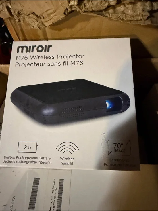 Just one Wireless Projector - Black