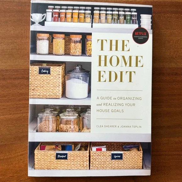 The Home Edit Clea Shearer Joanna Teplin 2019 First Edition Labels Decluttering