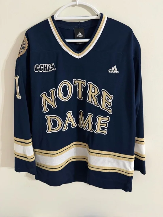 Vintage Notre Dame Fighting Irish Adidas CCHA Hockey Jersey # 1 - L