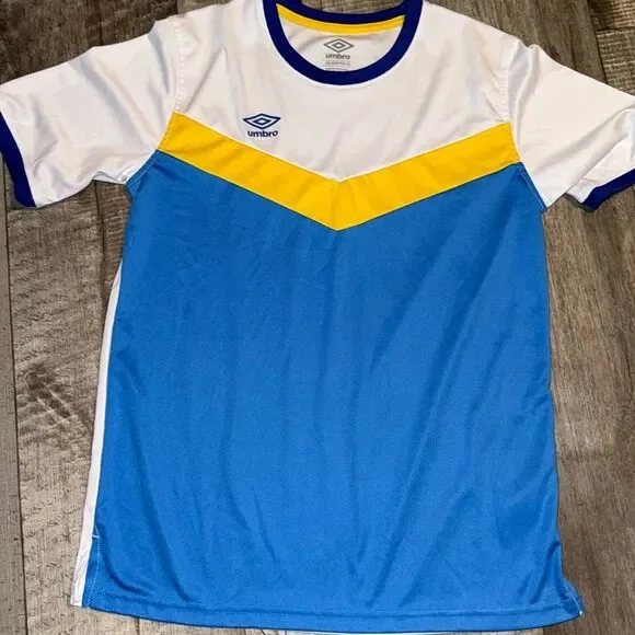 UMBRO‎ polyester shirt size XXL/18