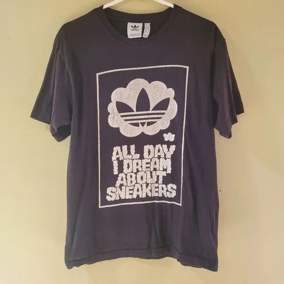 Adidas Size Small Black Graphic Crew Neck Tee