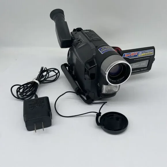 JVC GR-SXM240 SXM240U VHS-C Video Camera Camcorder Bundle w/ Power Adapter