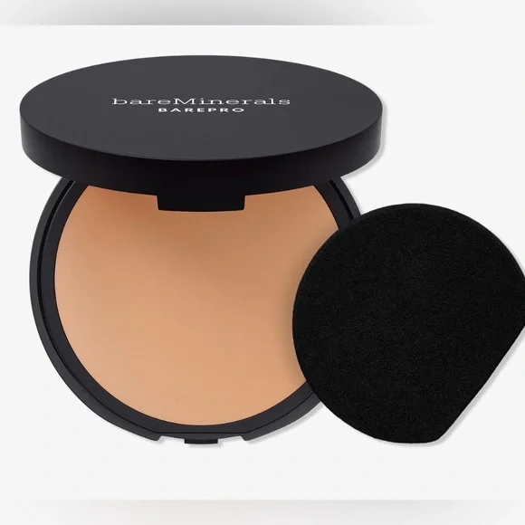 bareMinerals BAREPRO Powder Foundation - Light 20 Warm