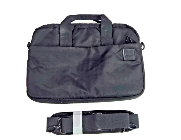 INCASE Black Canvas Laptop Briefcase Messenger Bag 14