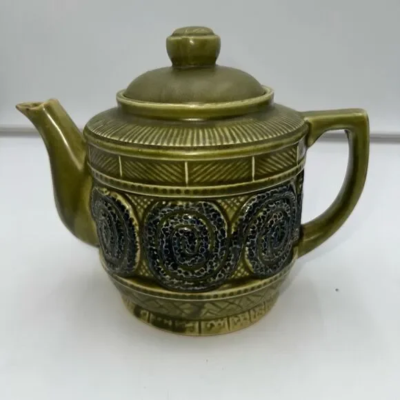 Teapot Made in Japan Vintage 1960s Green Southwestern Rope Design Mid Century