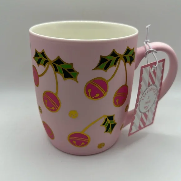 NEW Pink Christmas Winter‎ Cherry Holly Bells Soft Matte Touch Mug