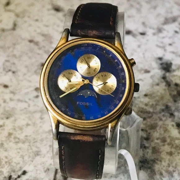1995 RARE FOSSIL BLUE CHRONOGRAPH MOON PHASE WATCH BQ-8444