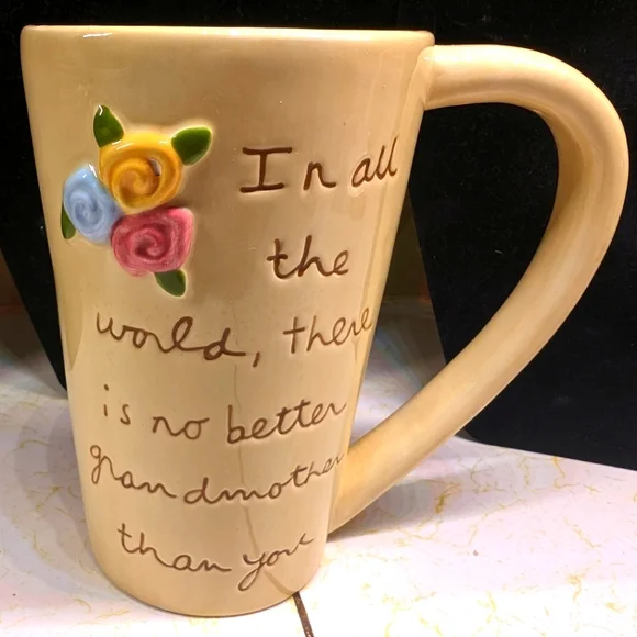 Sandra Magsamen Wonderful Grandmother 14oz tall‎ coffee mug cream&floral relief