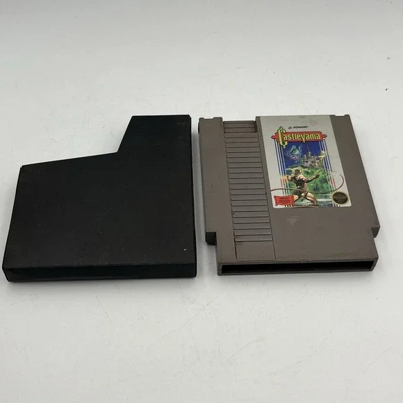 VTG Castlevania Nintendo NES Game w Sleeve 1985 TESTED AND AUTHENTIC