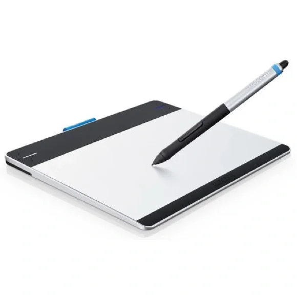 Wacom Inutos Pen and Touch Small Drawing Tablet CTH480