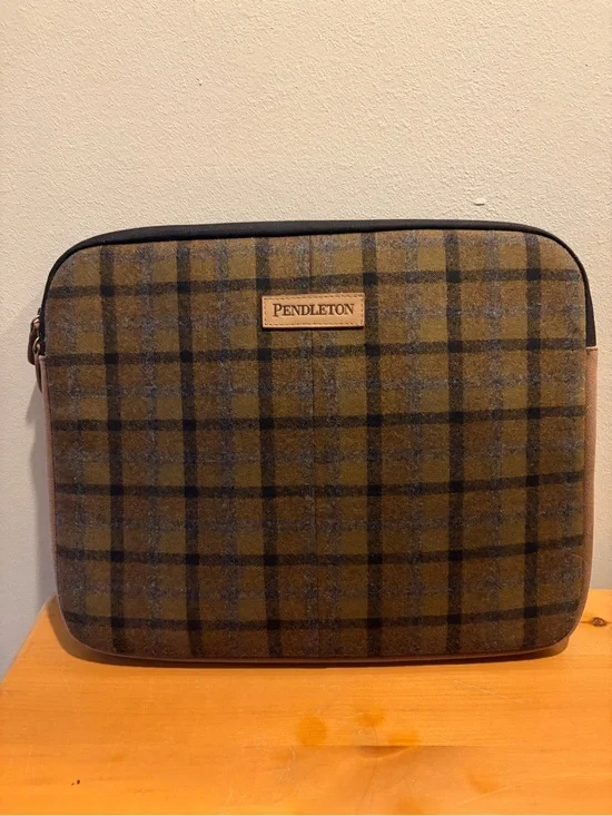 Pendleton Olive and Gray Plaid Laptop Sleeve