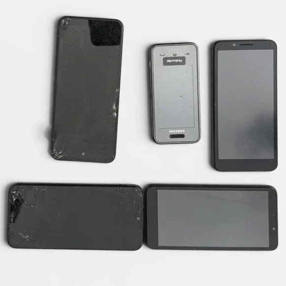 Android Lot of 5 FOR PARTS ONLY