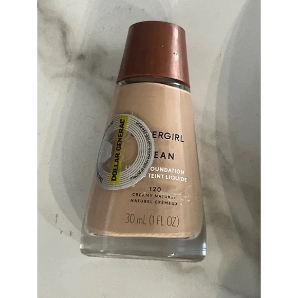 Covergirl Clean Liquid Foundation 120 Creamy Natural Normal Skin 1 fl oz NEW