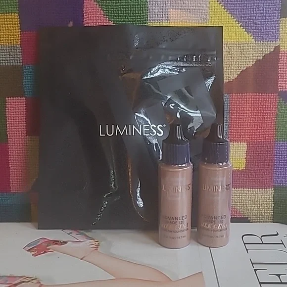 LUMINESS ADVANCED AIRBRUSH FOUNDATION SHADE 120 & 130