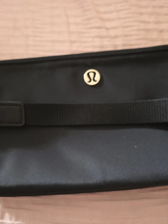 lululemon Wristlet Wallet