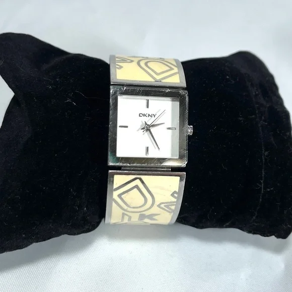 Dkny watch