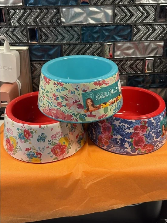 Pet Bowls Set with Floral Pattern - Multicolor