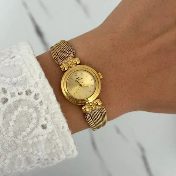 SKU0081 Retro Gold Women Minimalist Adjustable Watch Bracelet + gift bag