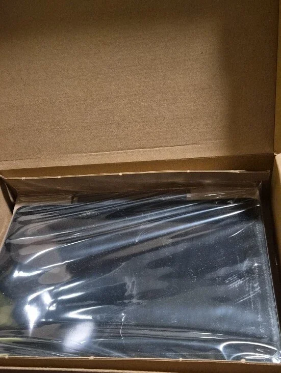 Ipad GREY 7TH generation Brand New Comes With Case In Green