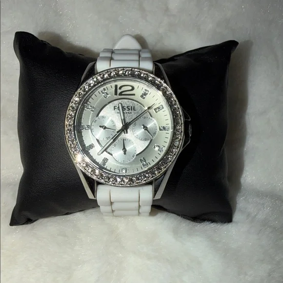 Fossil Women's White and Silver Crystal Watch