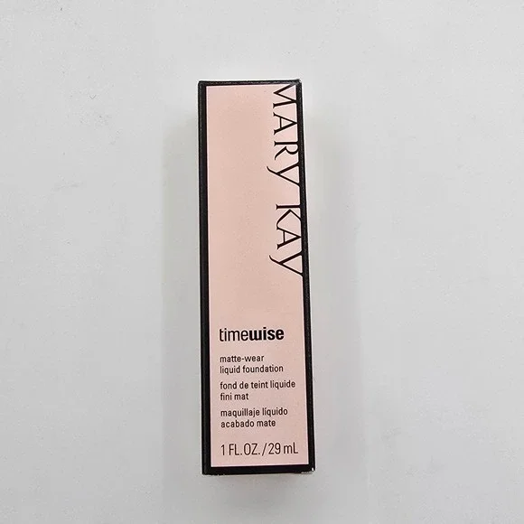 Mary Kay TimeWise Matte-Wear Liquid Foundation Ivory 5 Oil-Free 1 fl oz New Box