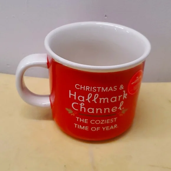 NWT Hallmark Channel Watching Mug Christmas Red Mug