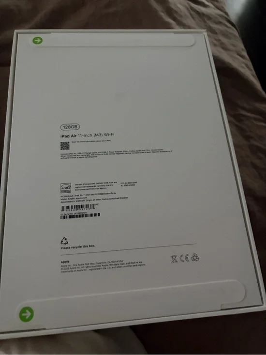 Apple iPad Air 11-inch (M3) 128GB - White Box with Green Accents