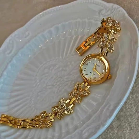Vintage Gold Butterfly Crystal Bracelet Watch