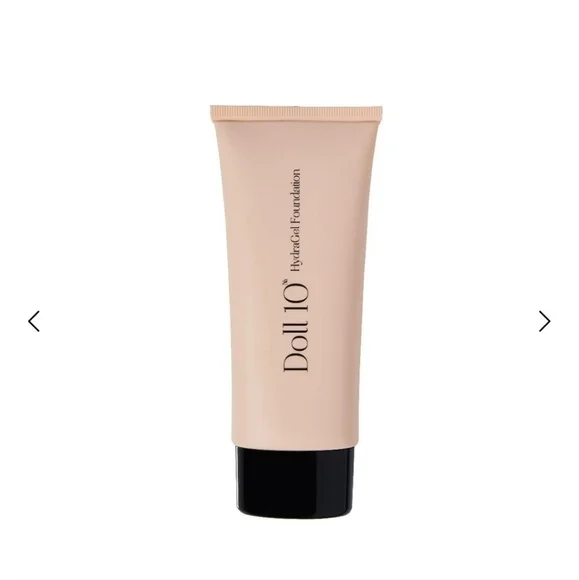 DOLL 10 Hydragel Foundation Medium NEW