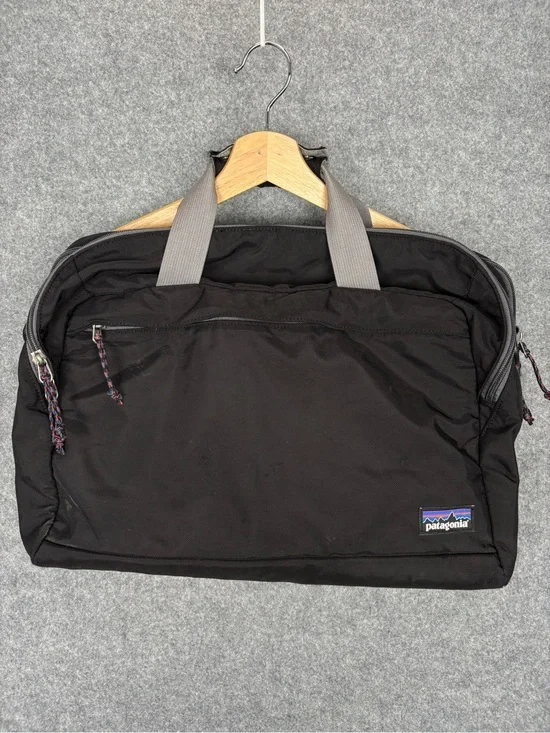 Patagonia Black Laptop Travel Briefcase Messenger Carry On Bag