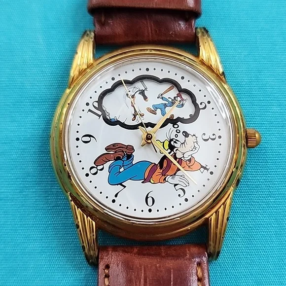 EUC Vintage Rare Disney Daydreaming Goofy Watch