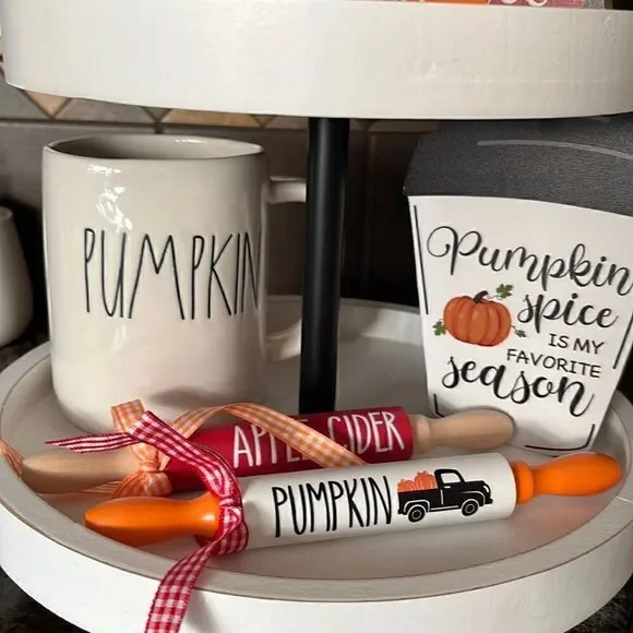 RAE DUNN Pumpkin Mug