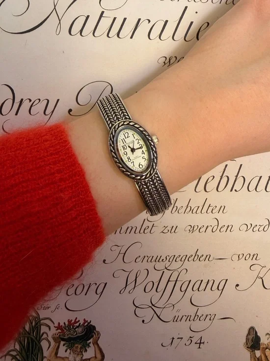 Vintage Women's Silver-Tone Oval Dial Bracelet Bangle Watch - Silver