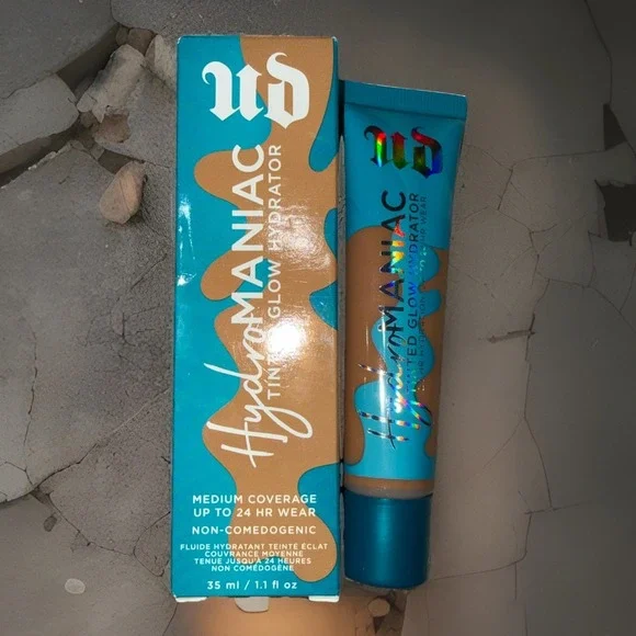 Urban Decay Hydromaniac Glow Tinted Hydrator Foundation 1.1 oz 35 mL -55 Medium