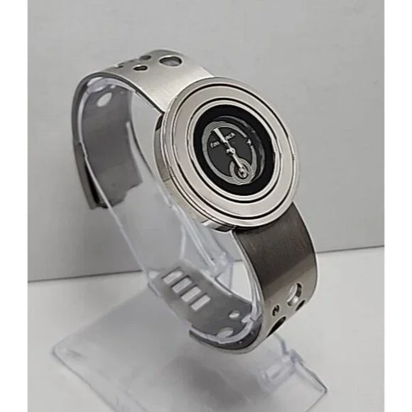 Womens Vintage Fastrack Titan Stainless Steel 2355SEA India Watch New Battery