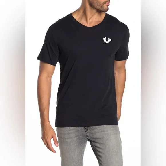 True Religion Men's V-Neck T-Shirt Horseshoe Logo Short Sleeve Tee‎ Size M
