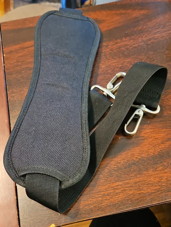 Black Padded Shoulder Strap for Men’s Bags