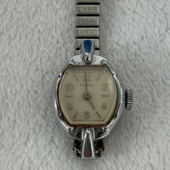 Timex Silver Watch with Cream Dial