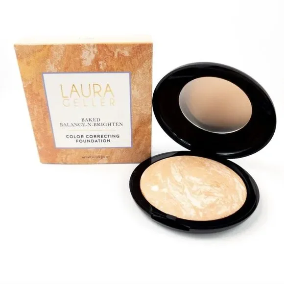 Laura Geller Baked Balance-N-Brighten Foundation Light 0006023B
