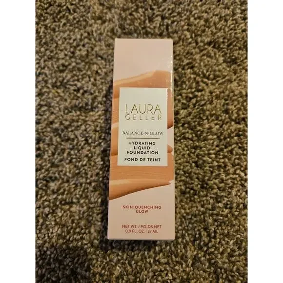 Laura Geller Balance N Glow‎ Hydrating Liquid Foundation 0.9 Oz LIGHT NEW