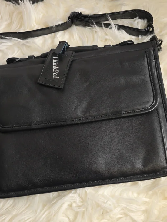Think Pad Black Leather Laptop Messenger Bag Adjustable Strap Fits Ipad/tablet