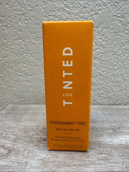$6 🌙 Live Tinted Hueguard Tint SPF 50 Shade 10