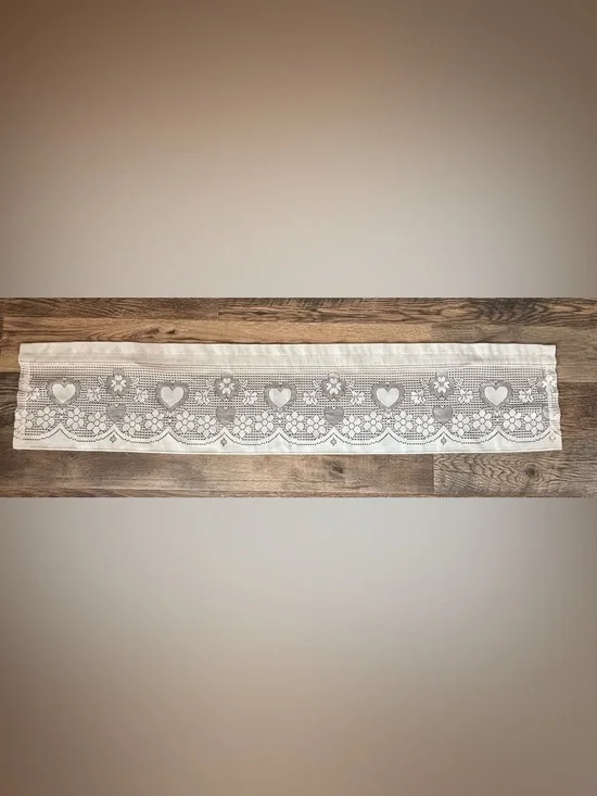 White‎ Lace Valance with Heart and Floral Pattern