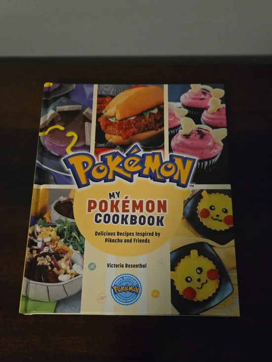 Pokémon My Pokémon Cookbook - Yellow & Multicolor Cover